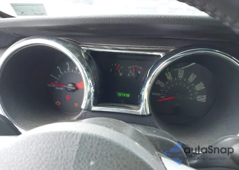 2007 Ford Mustang V6 Deluxe/V6 Premium z USA, uszkodzony, nr VIN 1ZVFT80N175212976